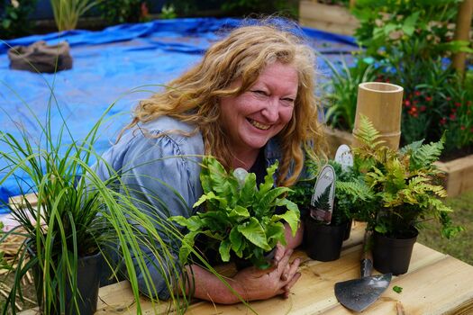 Full leaked Charlie dimmock private photo