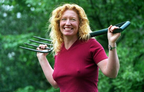 Full leaked Charlie dimmock private photo