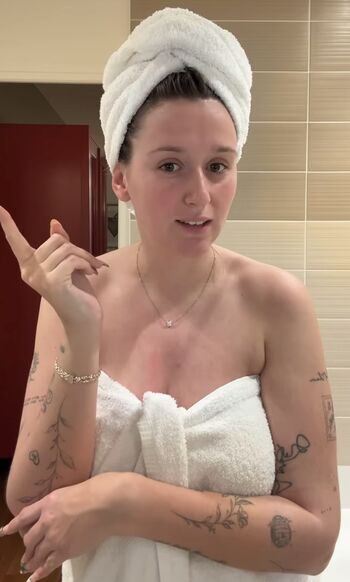 Full leaked Charline pradeau private photo