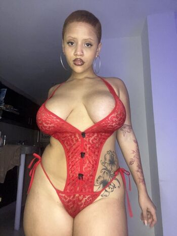 Full leaked Charlotee private photo