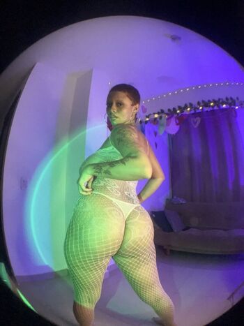 Full leaked Charlotee private photo