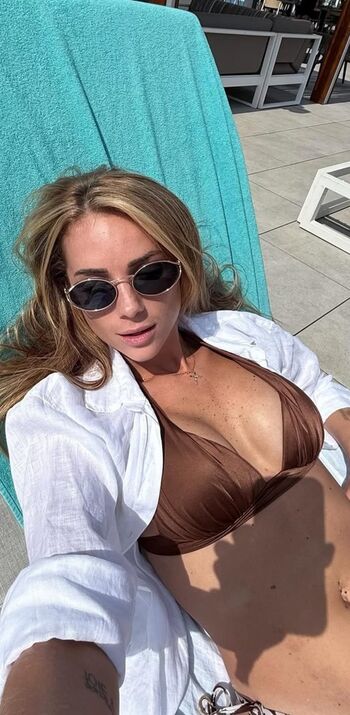 Full leaked Charlotte bobb page private photo