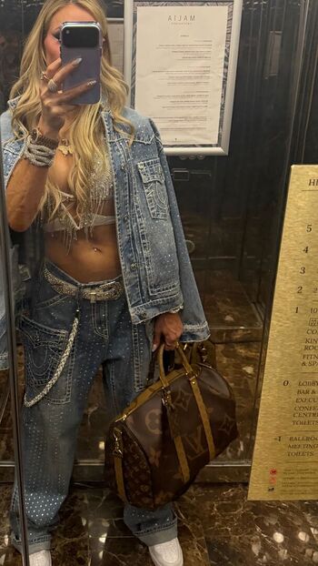 Full leaked Charlotte flair private photo