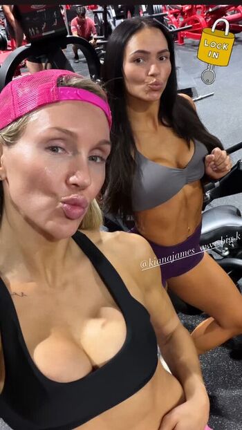 Full leaked Charlotte flair private photo
