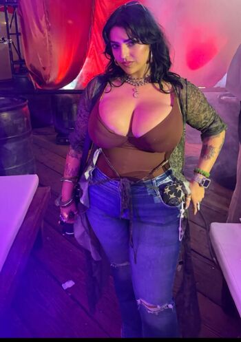 Full leaked Charlotte g private photo