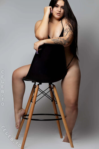 Full leaked Charlotte mayer private photo