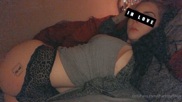 Full leaked Charlotte private photo