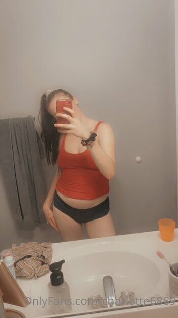 Full leaked Charlotte private photo