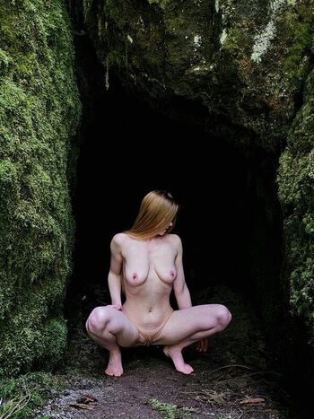 Full leaked Charlottedoe private photo