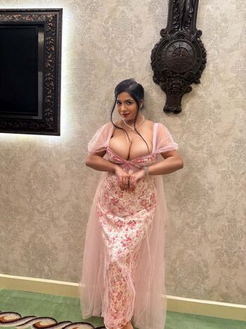 Full leaked Charu s private photo