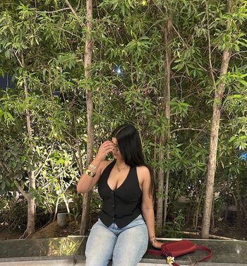 Full leaked Charvi sharma page private photo