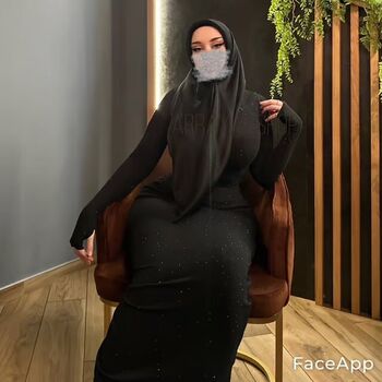 Full leaked Chechen women private photo