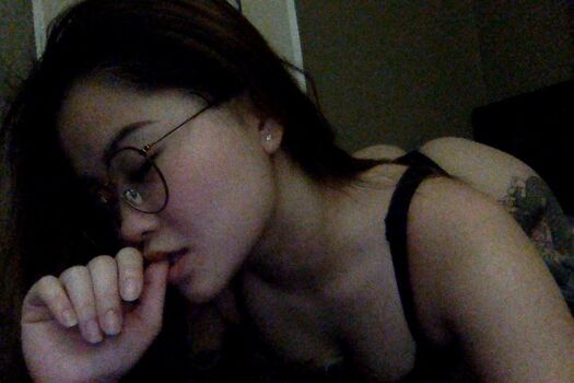 Full leaked Cheekylilminx private photo