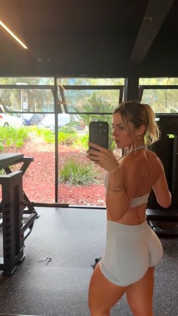 Full leaked Chelsea pearce page private photo