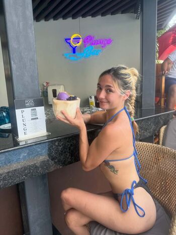 Full leaked Chelseayea page private photo