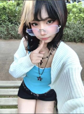 Full leaked Chelyua page private photo