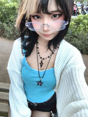 Full leaked Chelyua page private photo