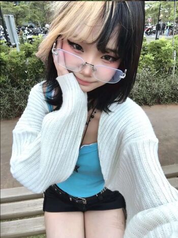 Full leaked Chelyua page private photo