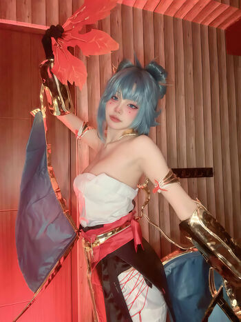 Full leaked Chelyua private photo