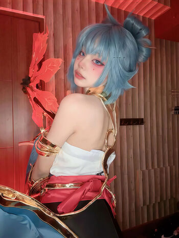 Full leaked Chelyua private photo