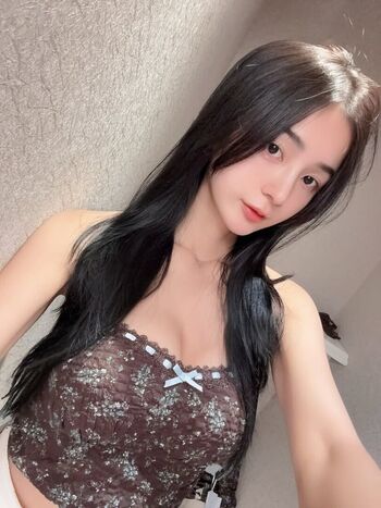 Full leaked Chenbb private photo