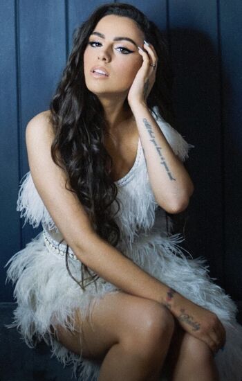 Full leaked Cher lloyd private photo