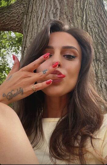 Full leaked Cher lloyd private photo