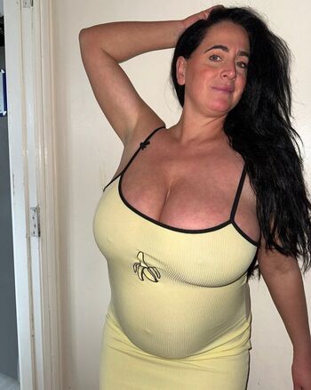 Full leaked Cherry bloom private photo