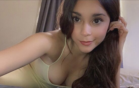 Full leaked Cherrybombbs private photo