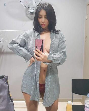 Full leaked Cherrychayomi page private photo