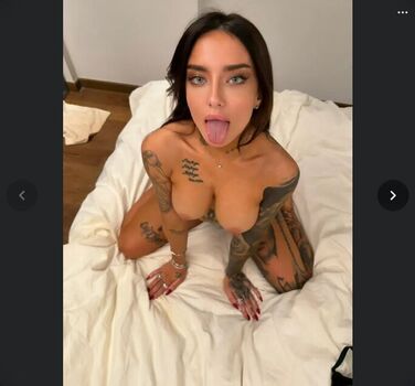 Full leaked Cherryrebell page private photo