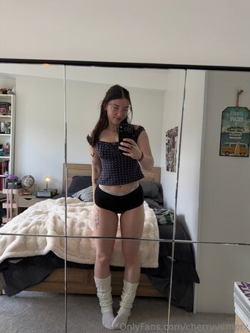 Full leaked Cherryvamprx private photo