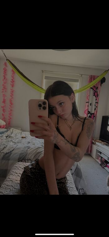 Full leaked Cheybaexoxo private photo