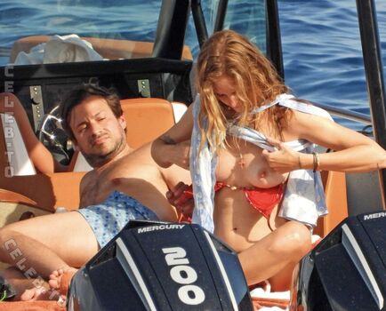 Full leaked Chiara ferragni private photo