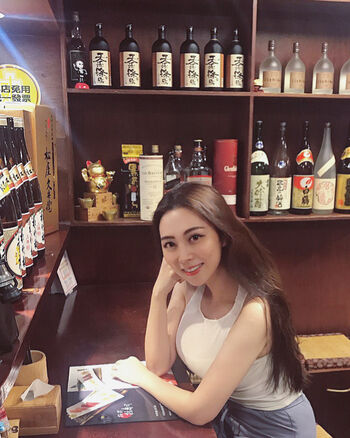 Full leaked Chibe chin page private photo