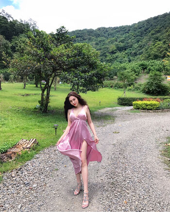 Full leaked Chibe chin page private photo