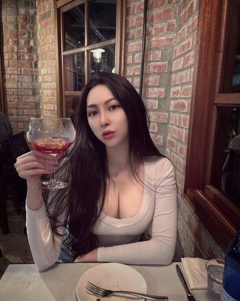 Full leaked Chibe chin private photo