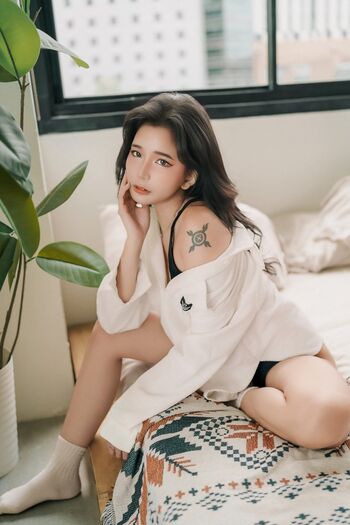 Full leaked Chichi private photo
