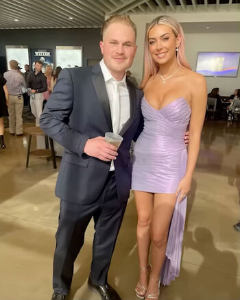 Full leaked Chickenfry private photo