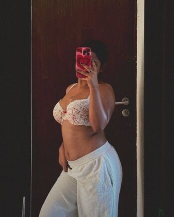 Full leaked Chirasree sarkar page private photo