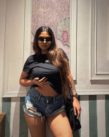 Full leaked Chirasree sarkar page private photo