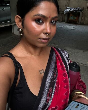 Full leaked Chirasree sarkar page private photo