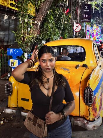 Full leaked Chirasree sarkar page private photo