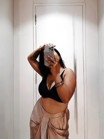 Full leaked Chirasree sarkar page private photo