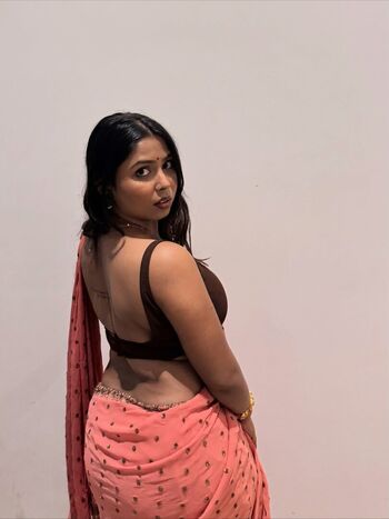 Full leaked Chirasree sarkar page private photo