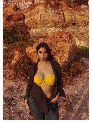 Full leaked Chirasree sarkar page private photo