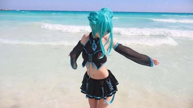 Full leaked Chiyosaurus private photo
