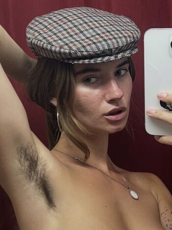 Full leaked Chjery private photo