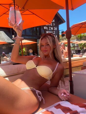 Full leaked Chloe anderton private photo