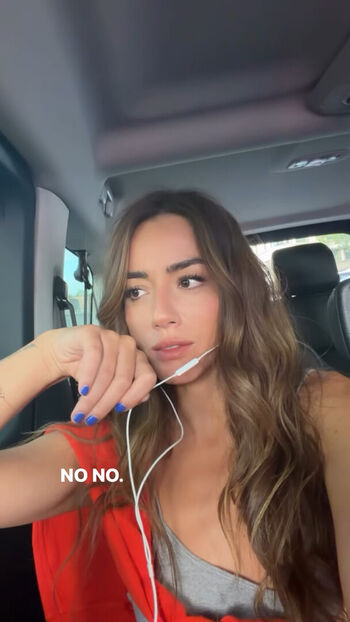 Chloe Bennet